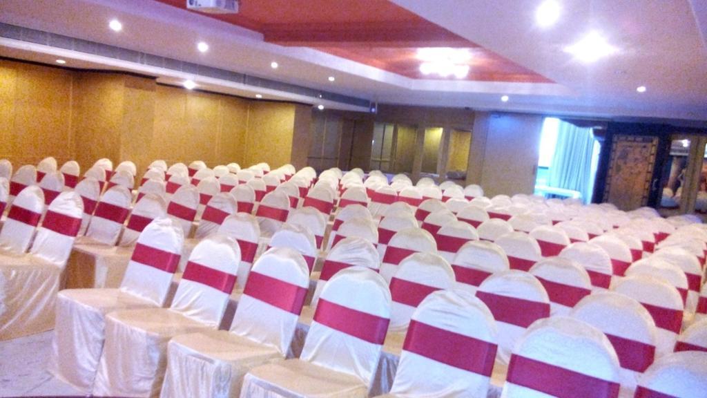 Hotel Pigeon International Bangalore Eksteriør billede