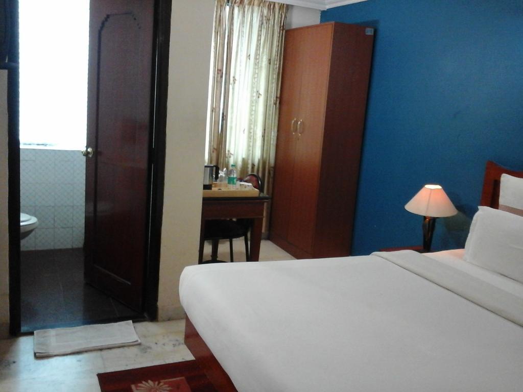 Hotel Pigeon International Bangalore Eksteriør billede