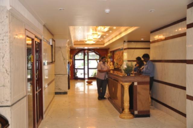 Hotel Pigeon International Bangalore Eksteriør billede